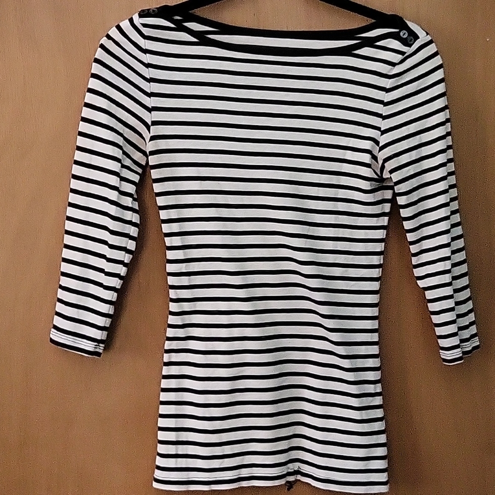 Old Navy, S/P black and white stripe shirt